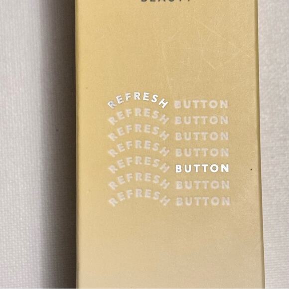 Rael Beauty Refresh Button Calming Cica Cleansing Water New in Box 5.07 Fl oz - Picture 10 of 11